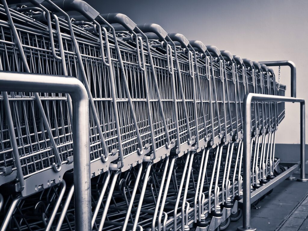 一人暮らしで買い物しすぎを解決するためのコツは？