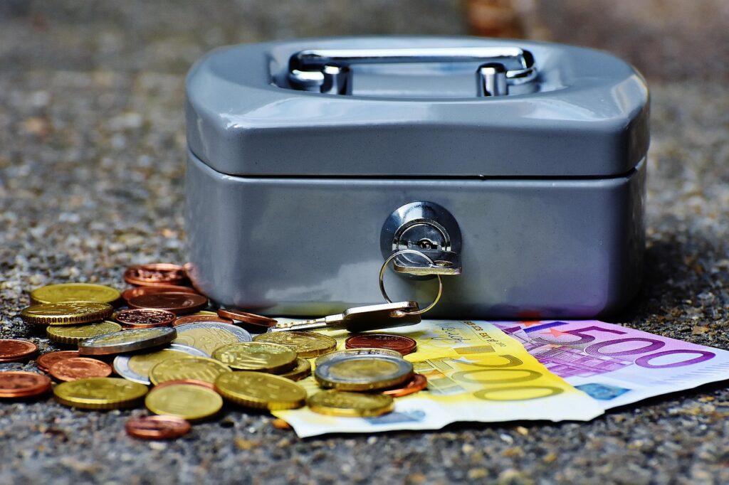 一人暮らしで貯金ゼロはやばい！どんな対策が必要なの？